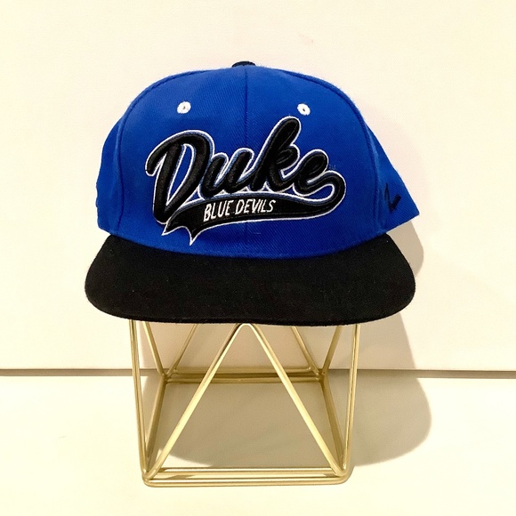 Zephyr DUKE BLUE DEVILS Mascot Embroidered Logo Hat Cap Black Snapback - Picture 1 of 8
